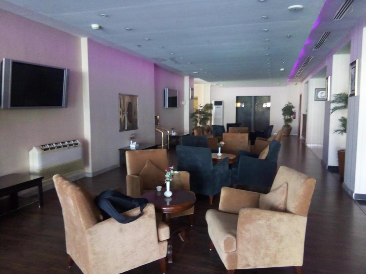 Hala Hotel Ель-Хубар Екстер'єр фото