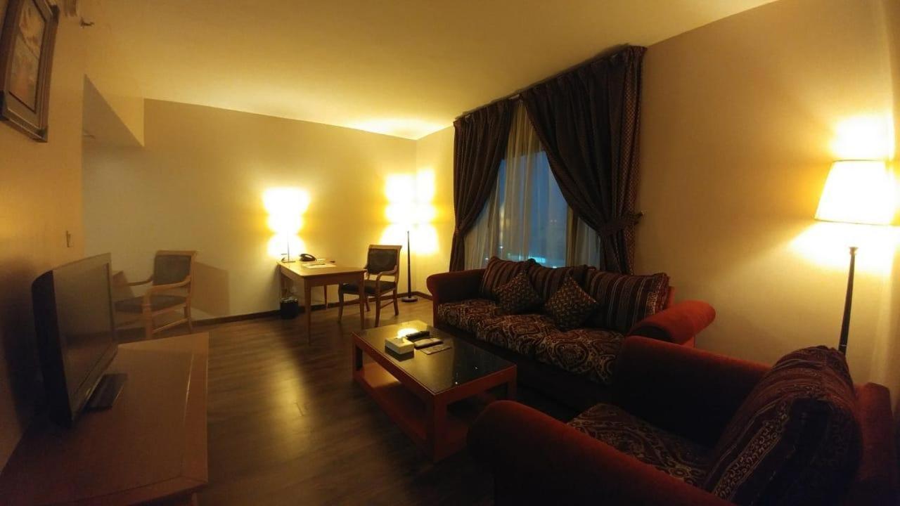 Hala Hotel Ель-Хубар Екстер'єр фото