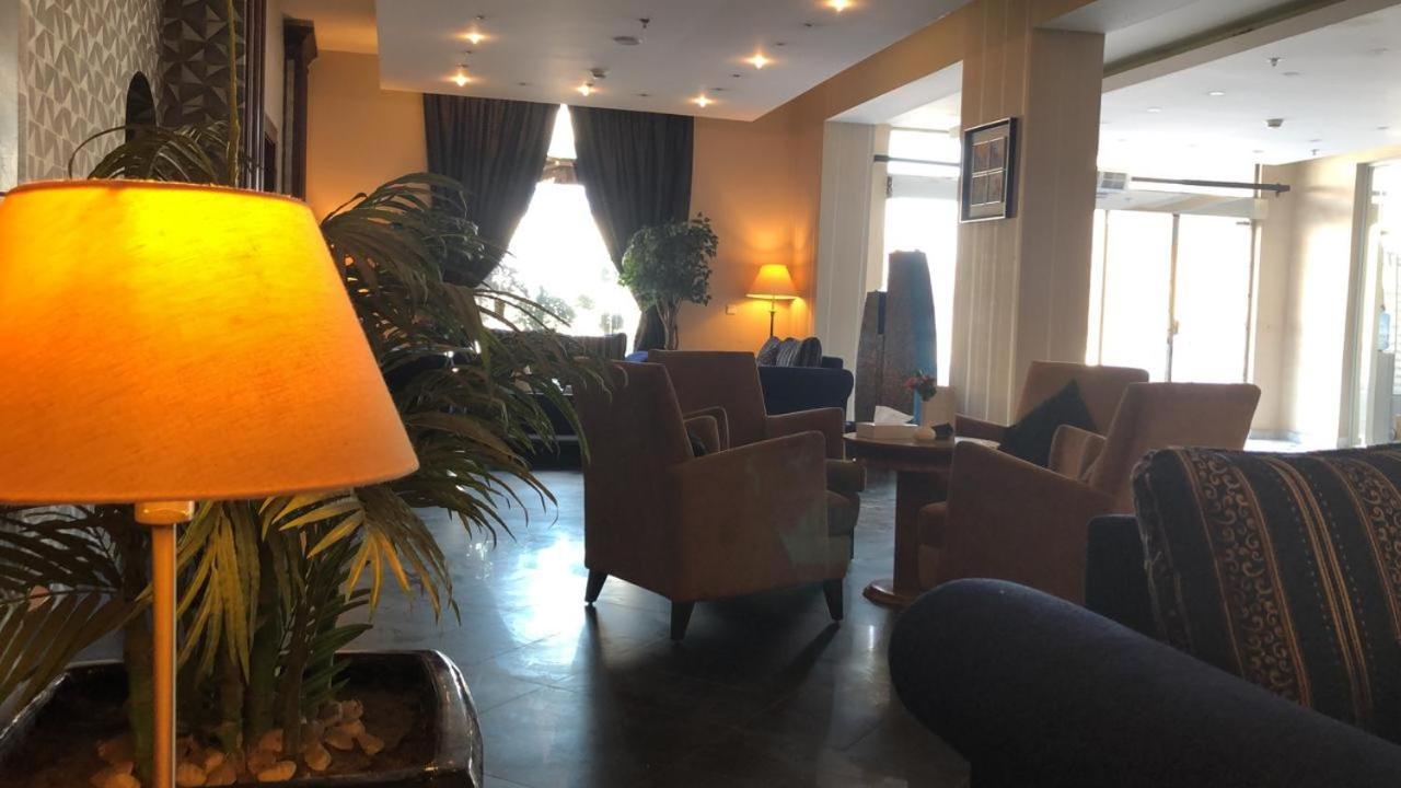 Hala Hotel Ель-Хубар Екстер'єр фото